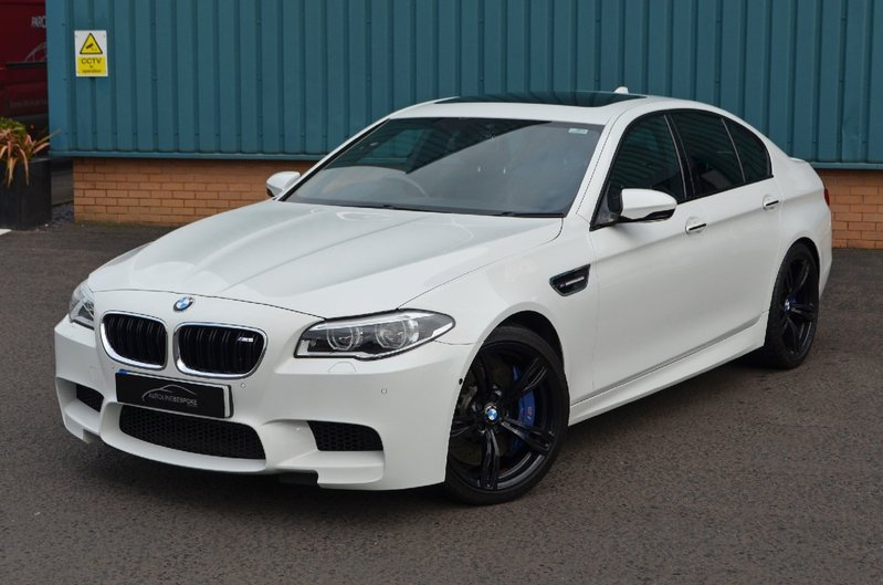 BMW M5 M5 4.4 V8 DCT 65 2015