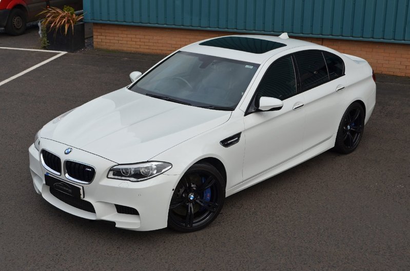 BMW M5 M5 4.4 V8 DCT 65 2015