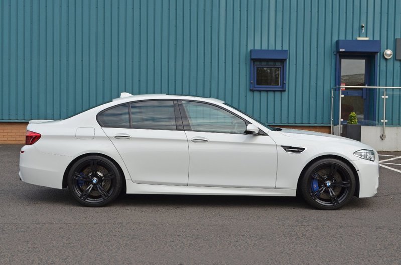 BMW M5 M5 4.4 V8 DCT 65 2015