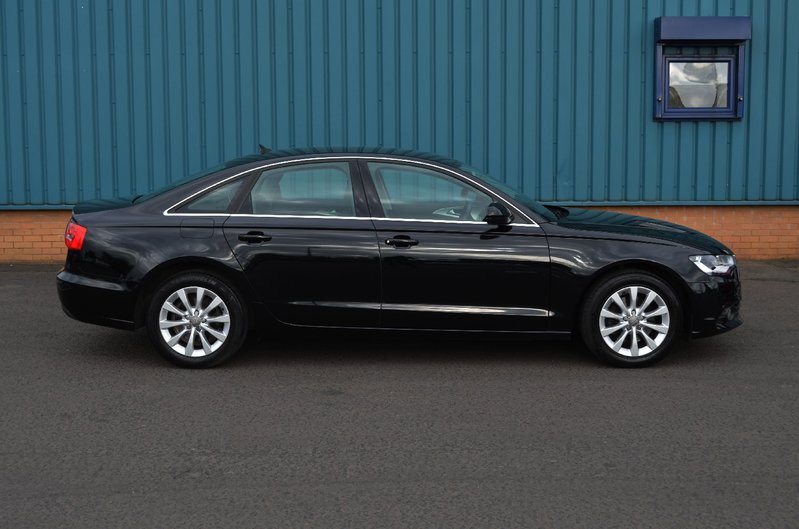 AUDI A6 2.0 TDI SE 61 2011