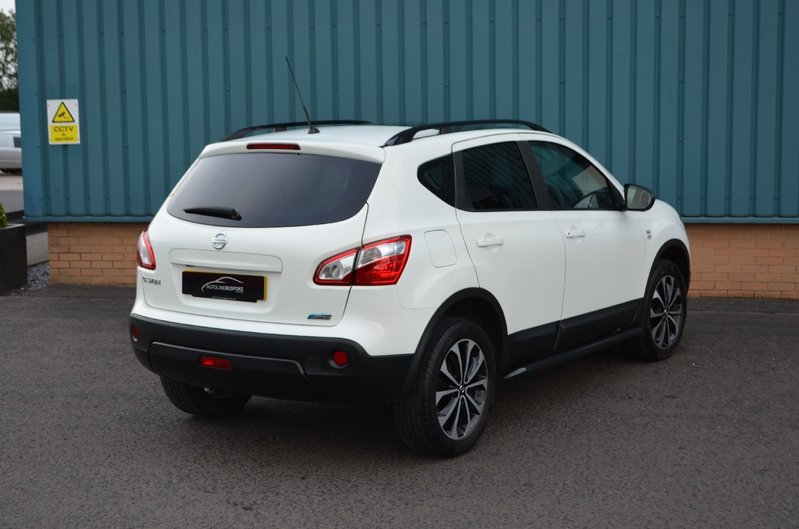 NISSAN QASHQAI 1.6 DCi 360 2013