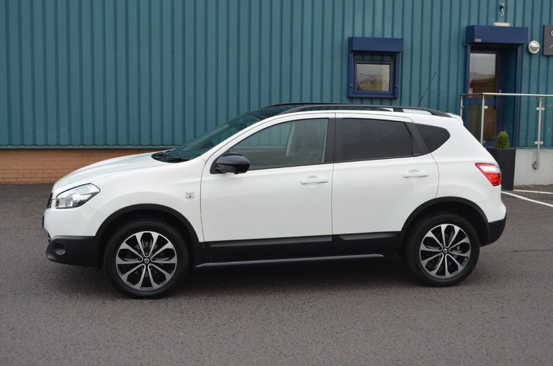 NISSAN QASHQAI 1.6 DCi 360 2013