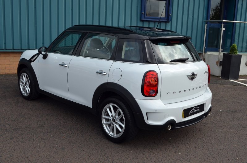 MINI COUNTRYMAN 2.0 Cooper S D 66 2016