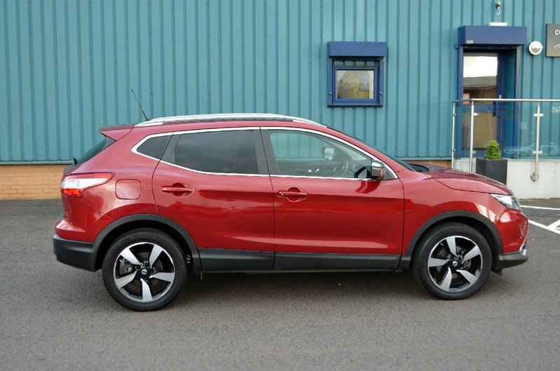 NISSAN QASHQAI 1.5 dCi n-tec+ 65 2015