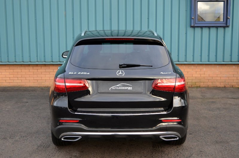 MERCEDES-BENZ GLC CLASS 220d AMG Line Premium G-Tronic 4Matic 16 2016