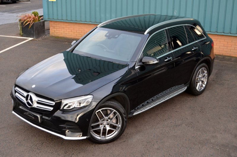 MERCEDES-BENZ GLC CLASS 220d AMG Line Premium G-Tronic 4Matic 16 2016