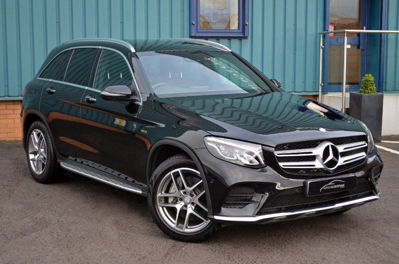 MERCEDES-BENZ GLC CLASS 220d AMG Line Premium G-Tronic 4Matic 16 2016