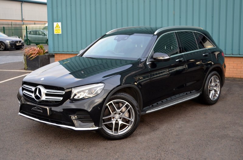 MERCEDES-BENZ GLC CLASS 220d AMG Line Premium G-Tronic 4Matic 16 2016