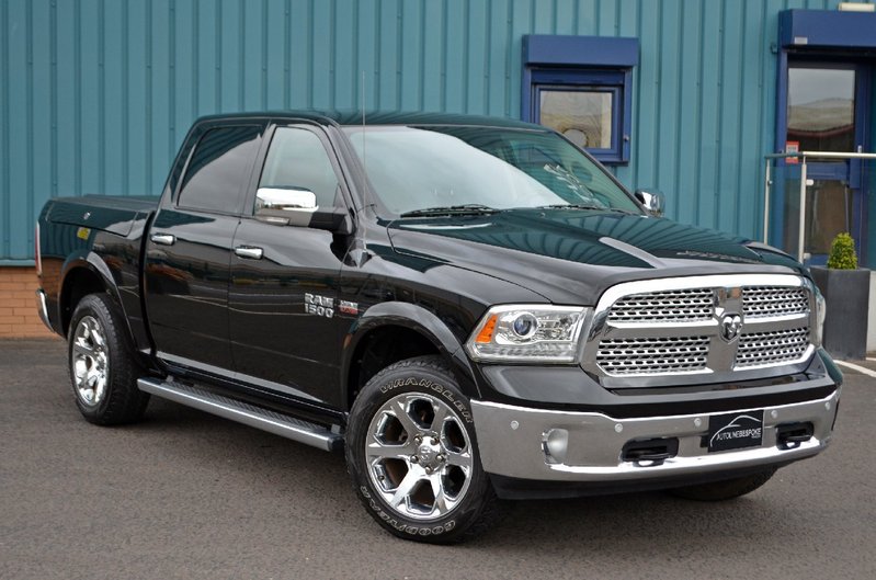 DODGE RAM 5.7 V8 Laramie Crew Cab 65 2015