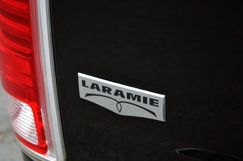 DODGE RAM 5.7 V8 Laramie Crew Cab 65 2015