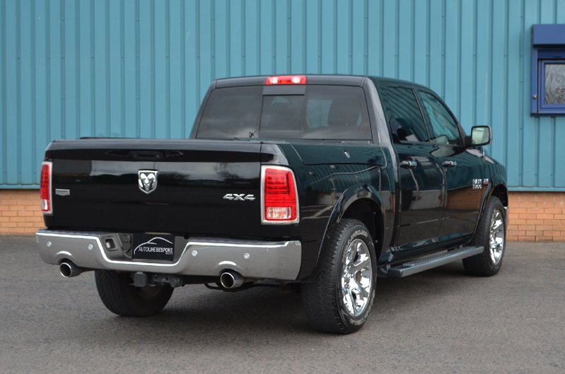 DODGE RAM 5.7 V8 Laramie Crew Cab 65 2015