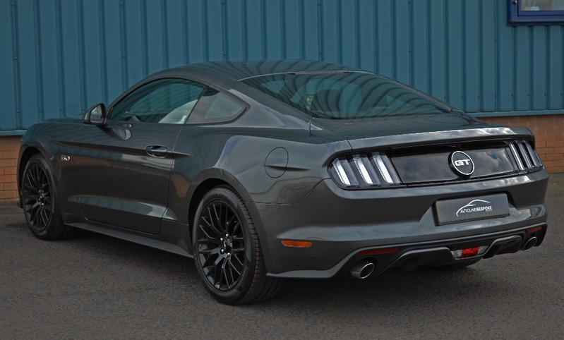 FORD MUSTANG 5.0 V8 GT Fastback 16 2016