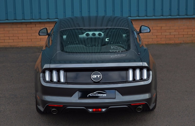 FORD MUSTANG 5.0 V8 GT Fastback 16 2016