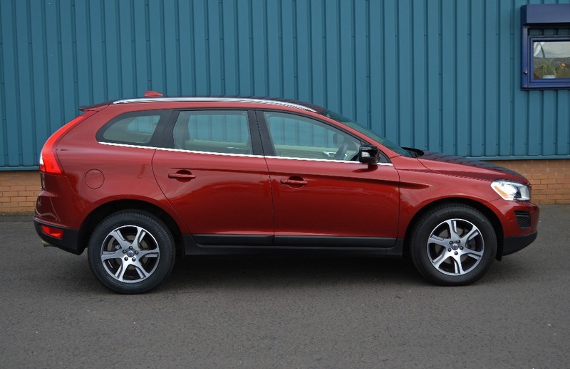 VOLVO XC60 2.4 SE LUX D4 AWD 62 2013