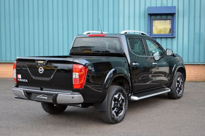 NISSAN NAVARA 2.3 dCi Tekna Double Cab Auto Euro 6 21 2021