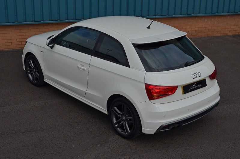 AUDI A1 A1 1.4 TFSI 185 S-Line S Tronic 12 2012