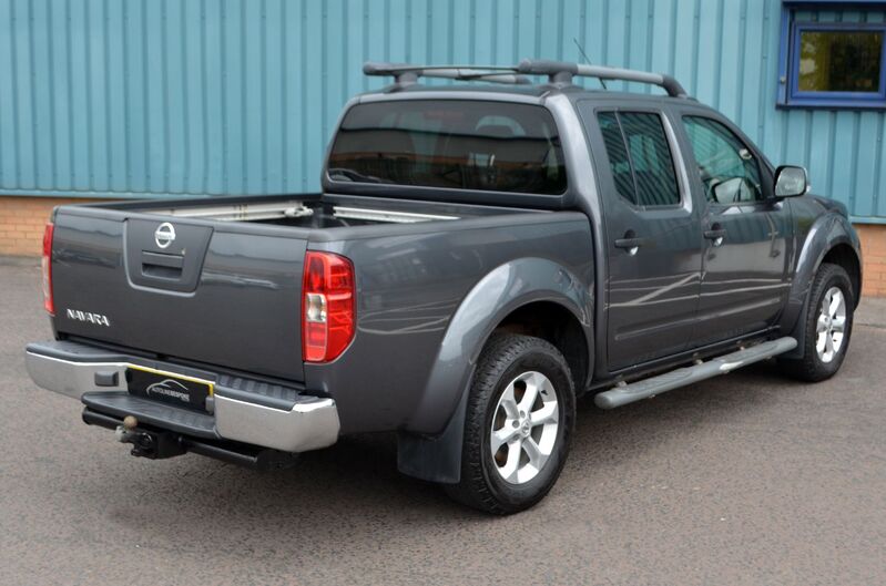 NISSAN NAVARA 2.5 DCI TEKNA 64 2015